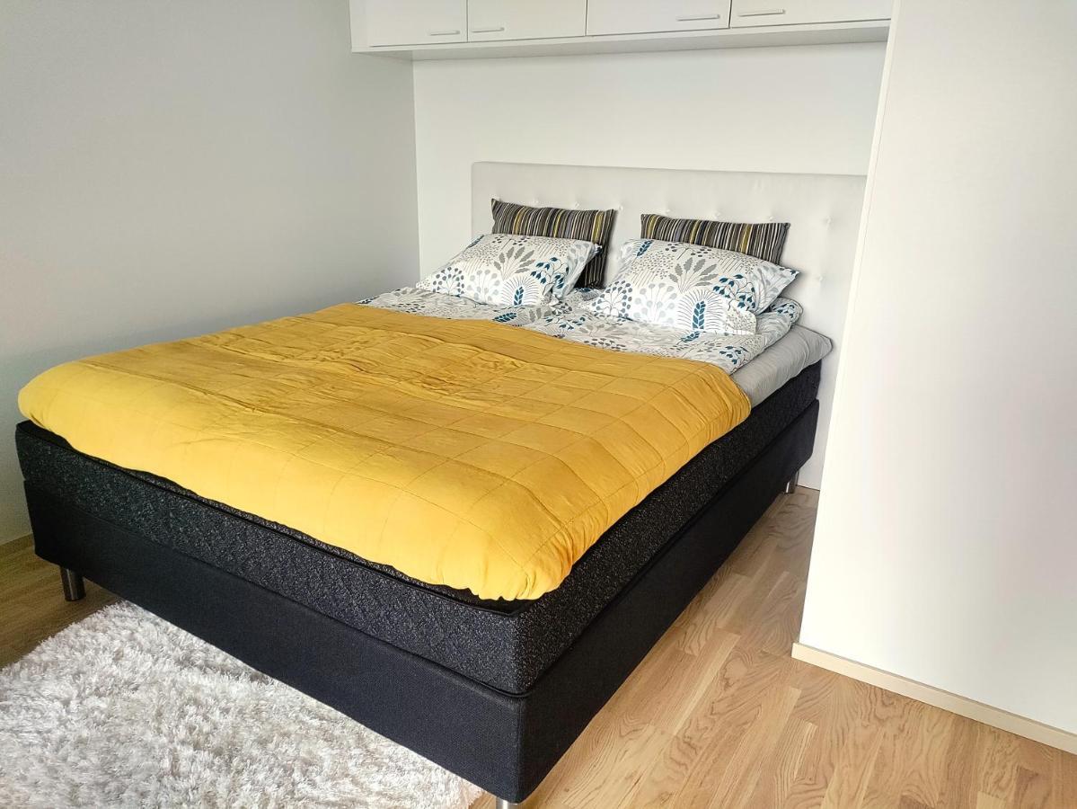 Fully Equipped New Apartment With Free Parking Tampere Exterior photo